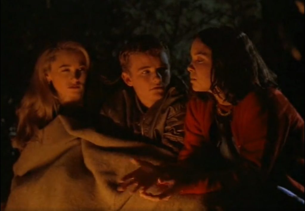 «Сказки у костра» / «Campfire Tales» (1997)